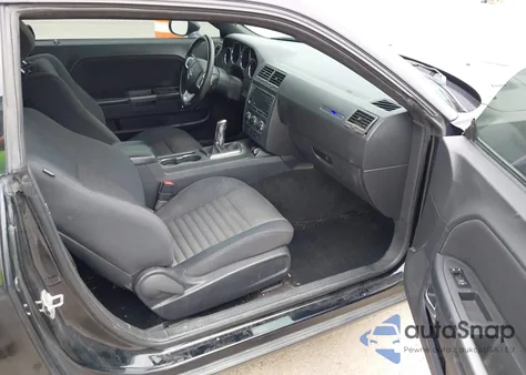 2013 Dodge Challenger R/T z USA, uszkodzony, nr VIN 2C3CDYBT8DH628997